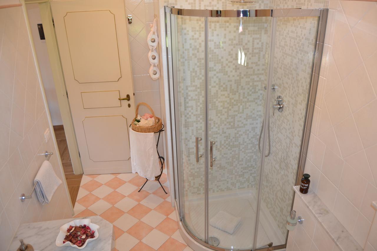 B&B Villa Il Poggiolino Molino del Piano Buitenkant foto