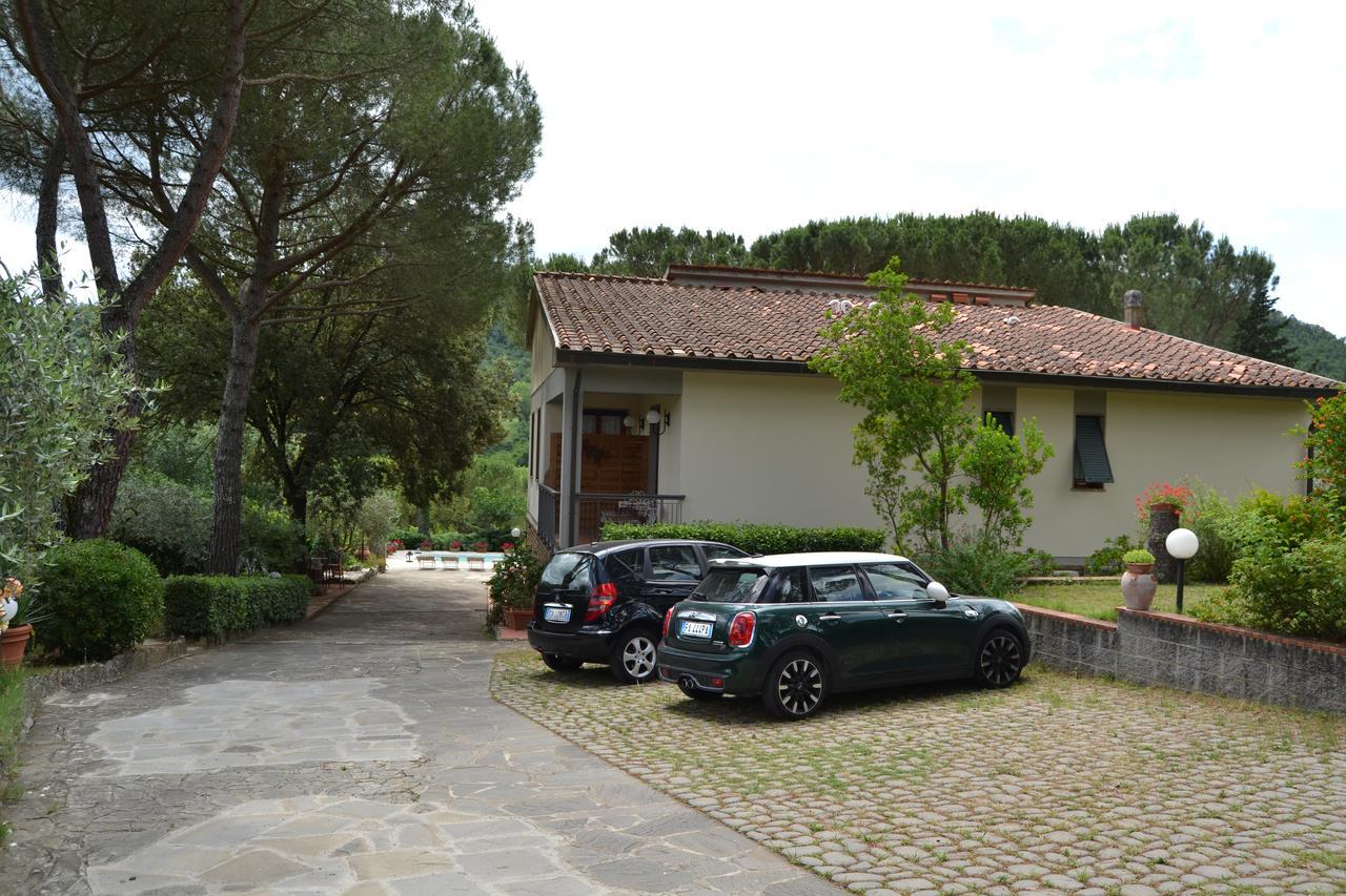 B&B Villa Il Poggiolino Molino del Piano Buitenkant foto