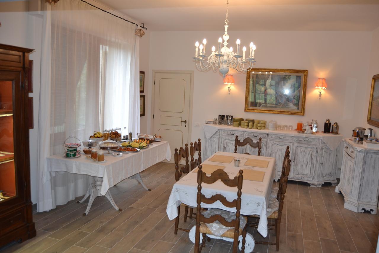 B&B Villa Il Poggiolino Molino del Piano Buitenkant foto
