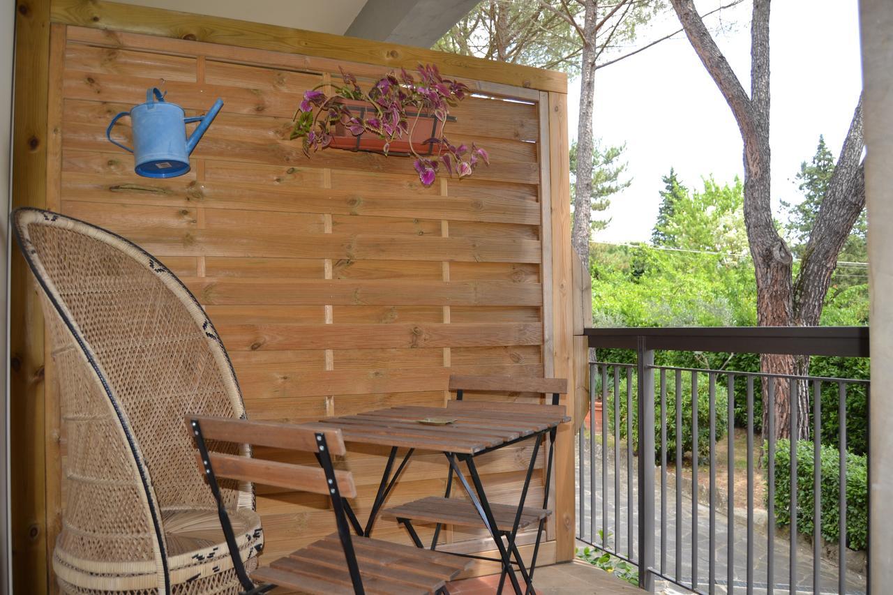 B&B Villa Il Poggiolino Molino del Piano Buitenkant foto
